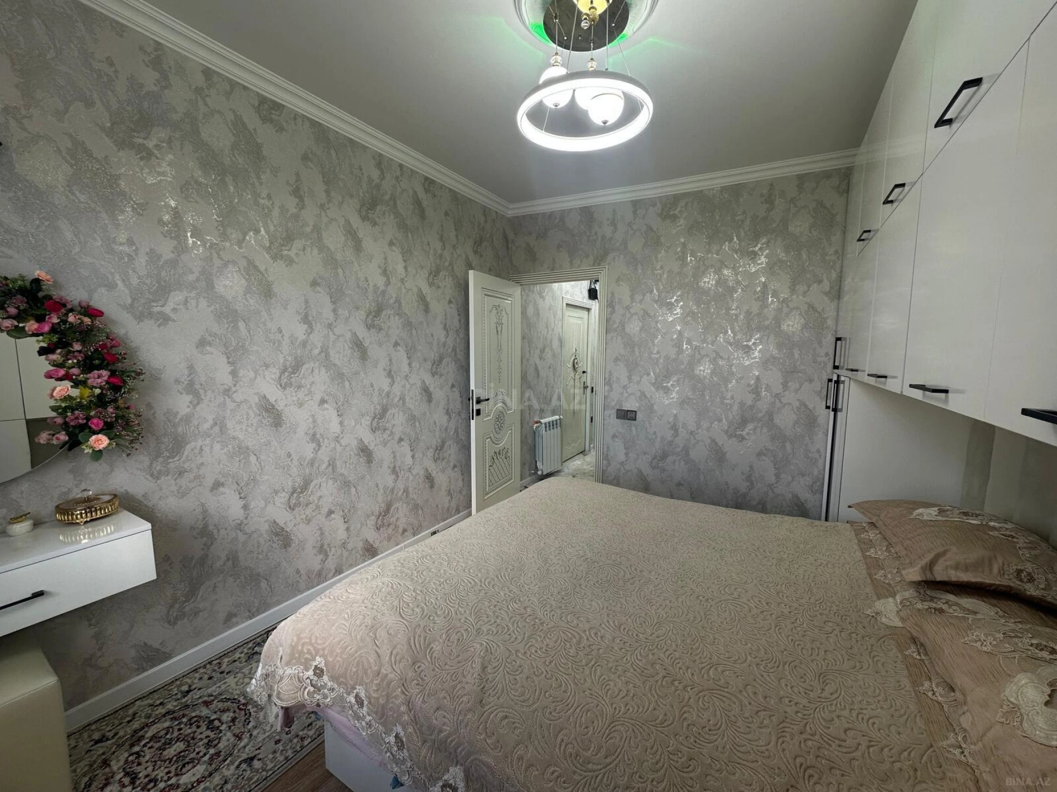 Satılır 3 otaqlı mənzil 60 m²