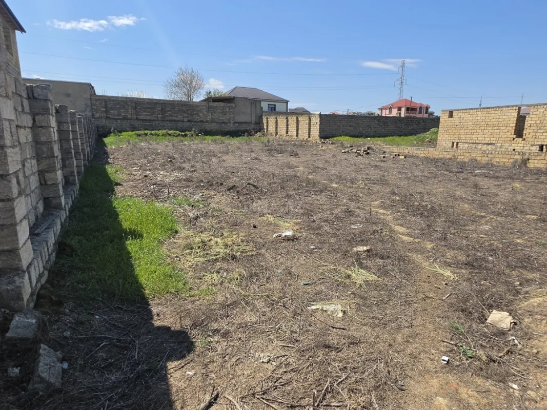 Satılır torpaq sahəsi 8 m²