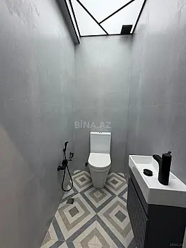 Satılır 2 otaqlı mənzil 82 m²