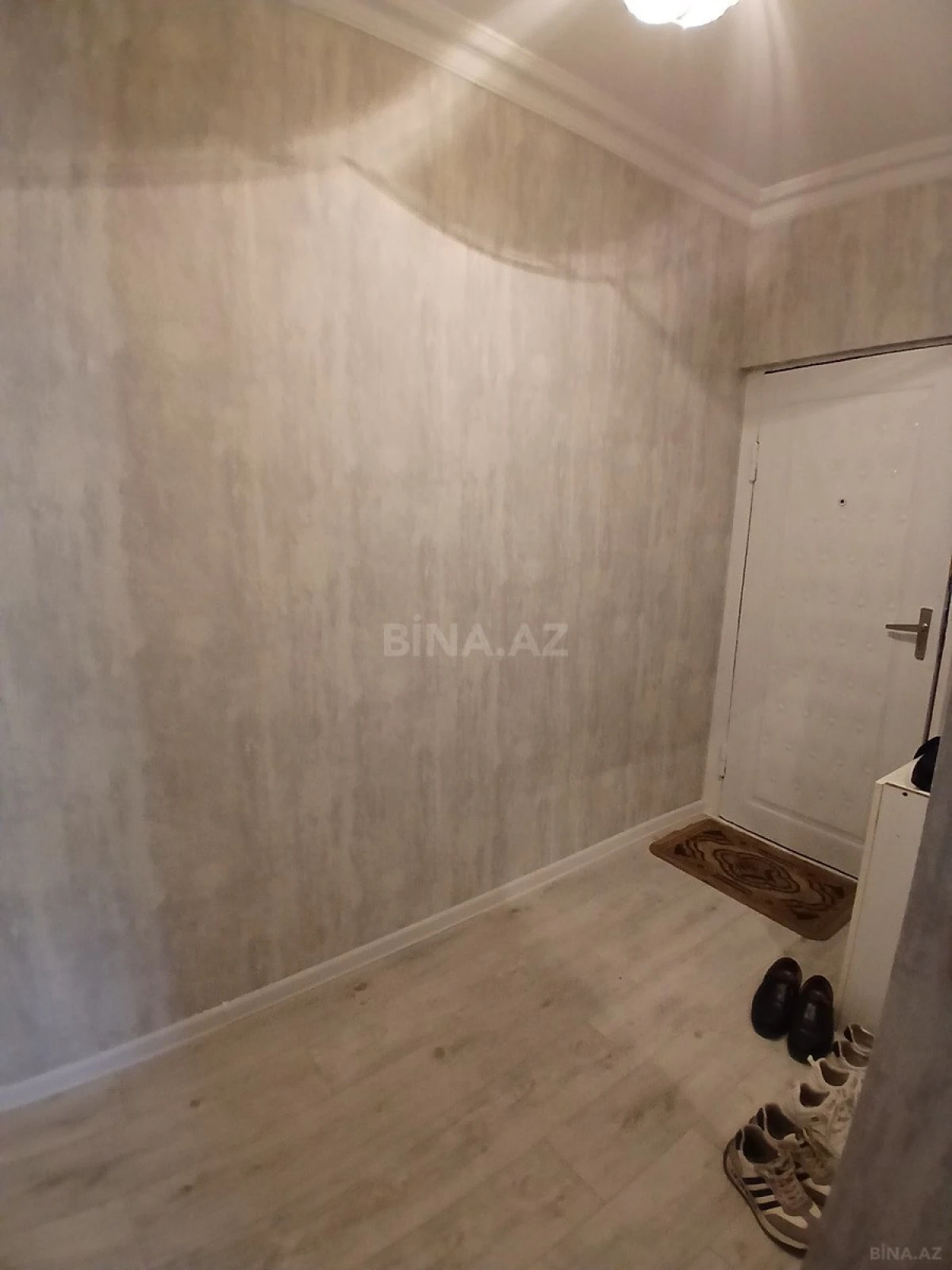 Kirayə verilir 2 otaqlı mənzil 50 m²