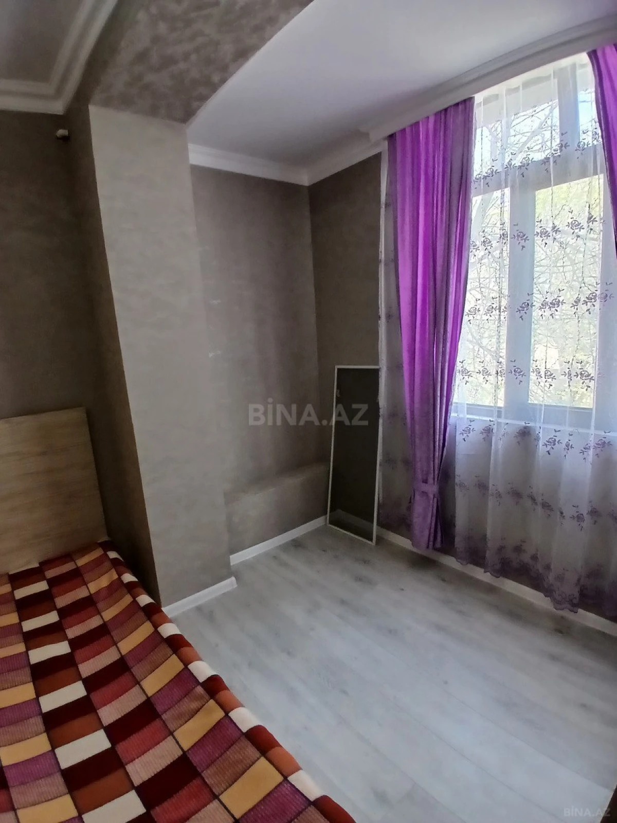 Kirayə verilir 2 otaqlı mənzil 50 m²