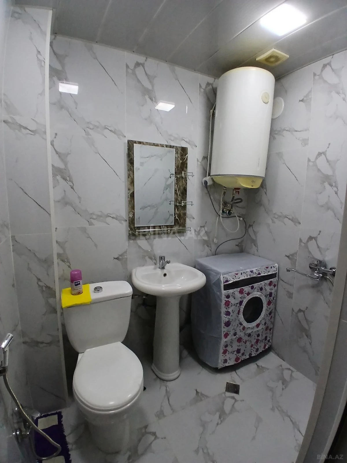 Kirayə verilir 2 otaqlı mənzil 50 m²