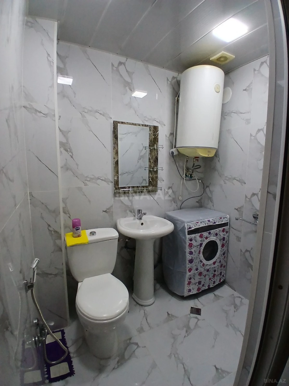 Kirayə verilir 2 otaqlı mənzil 50 m²