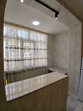 Kirayə verilir 2 otaqlı mənzil 50 m²