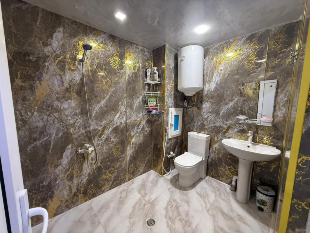 Kirayə verilir 2 otaqlı mənzil 55 m²