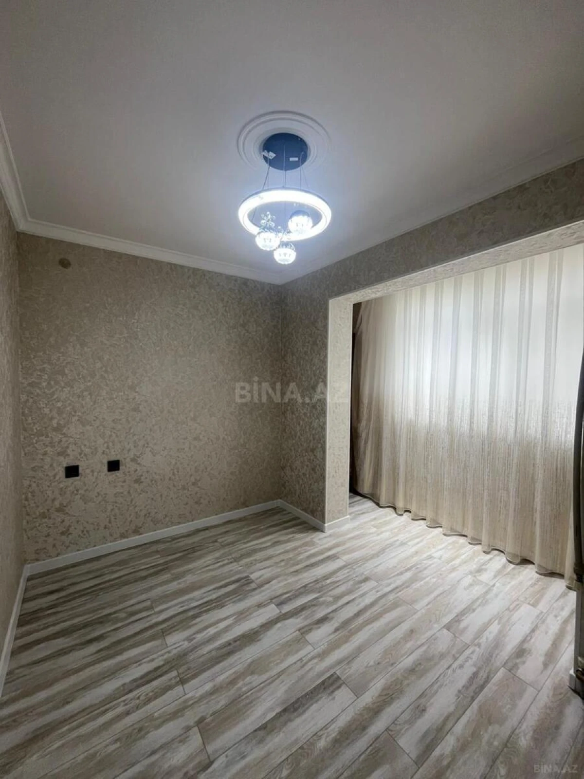 Satılır 3 otaqlı mənzil 65 m²