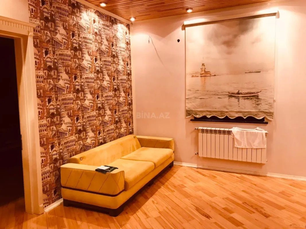 Kirayə verilir 4 otaqlı həyət evi 210 m²