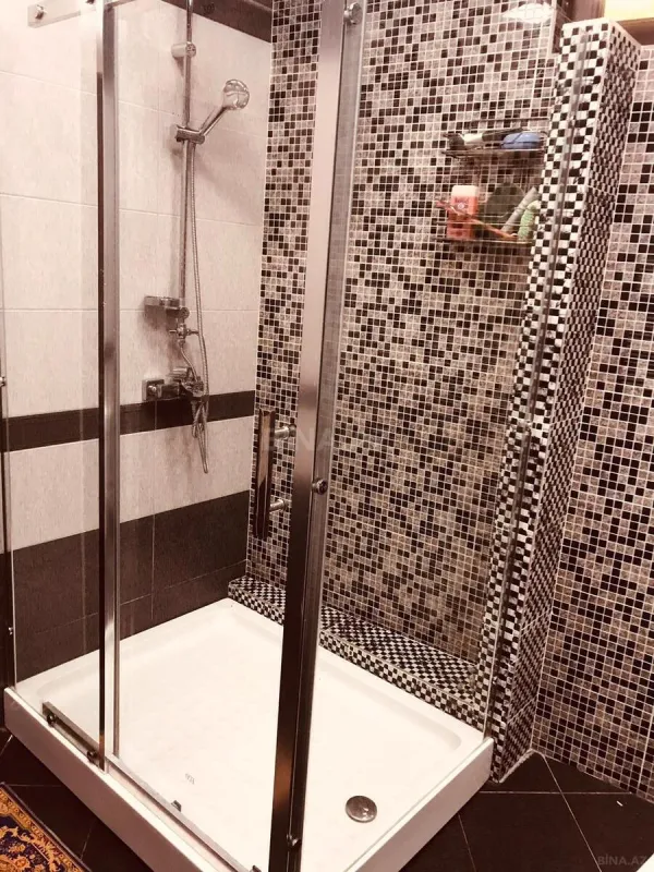 Kirayə verilir 4 otaqlı həyət evi 210 m²