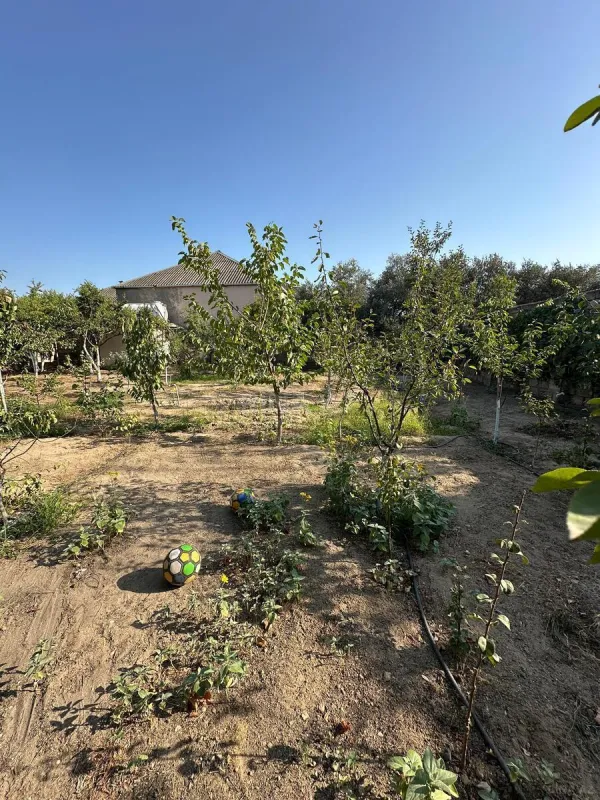 Satılır 5 otaqlı həyət evi 120 m²