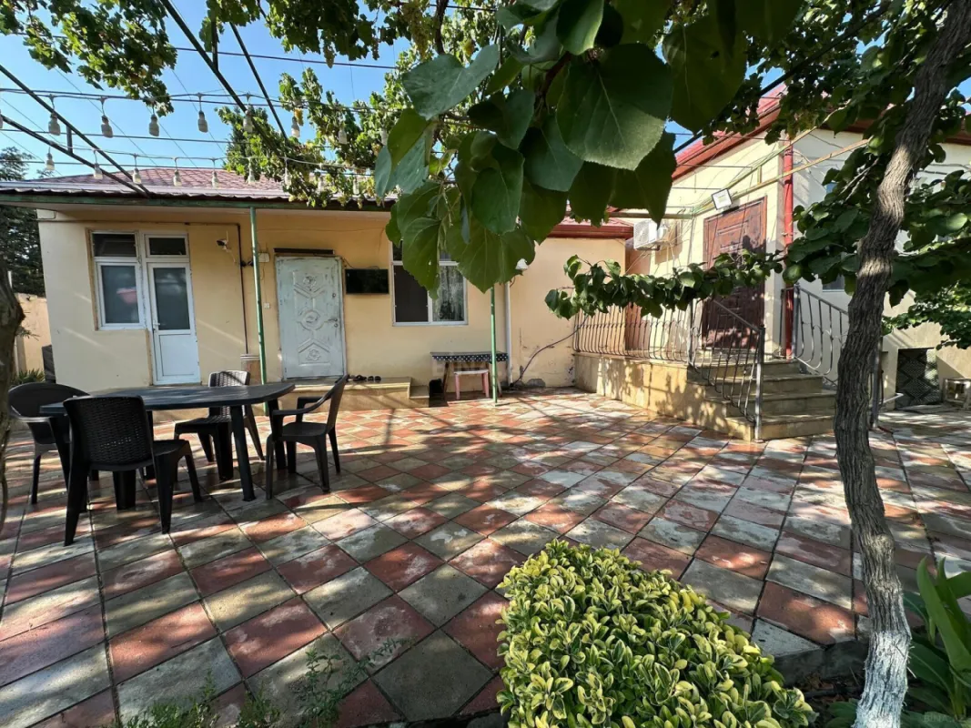 Satılır 5 otaqlı həyət evi 120 m²