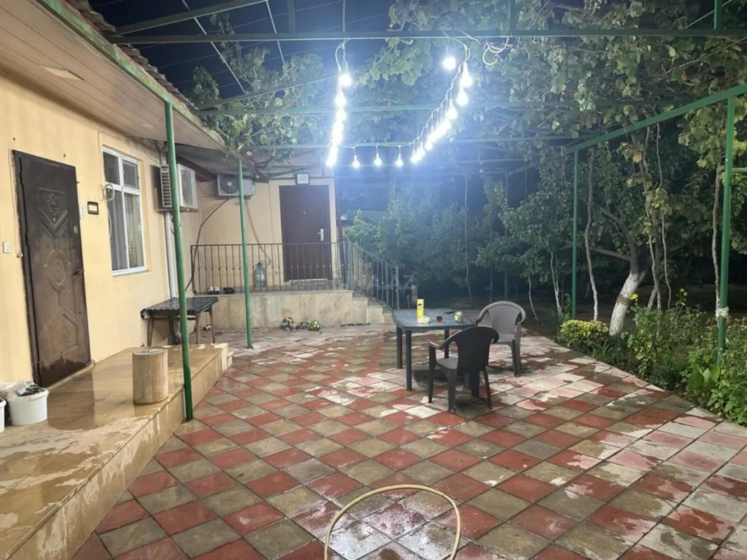 Satılır 5 otaqlı həyət evi 120 m²