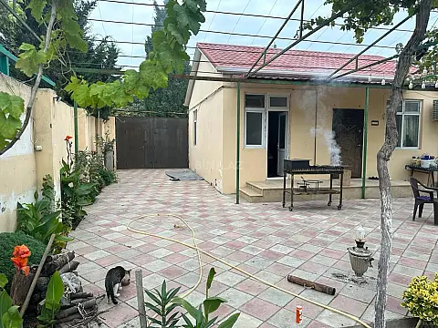 Satılır 5 otaqlı həyət evi 120 m²