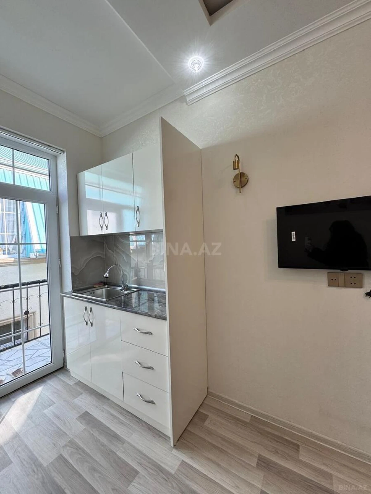 Kirayə verilir 2 otaqlı mənzil 38 m²