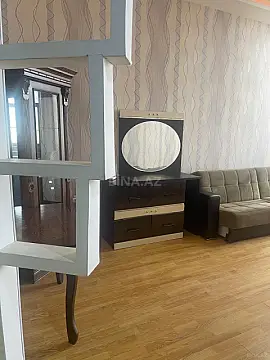 Kirayə verilir 2 otaqlı mənzil 70 m²
