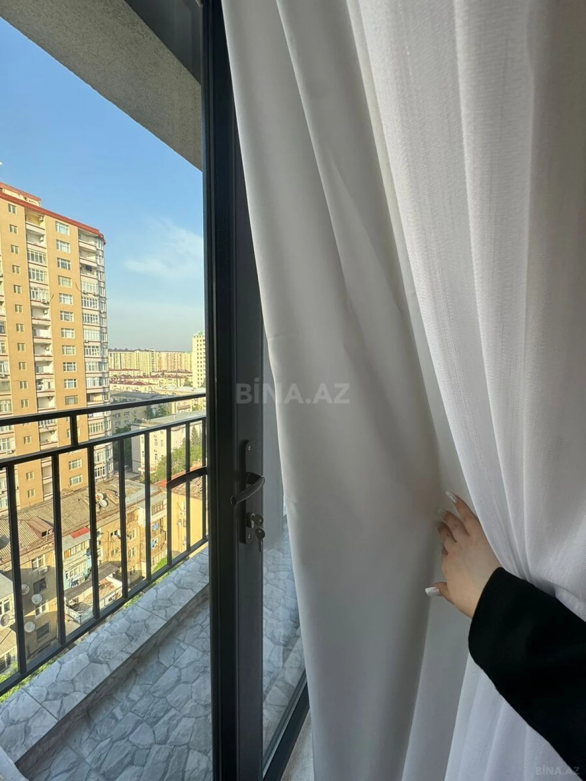 Kirayə verilir 2 otaqlı mənzil 65 m²