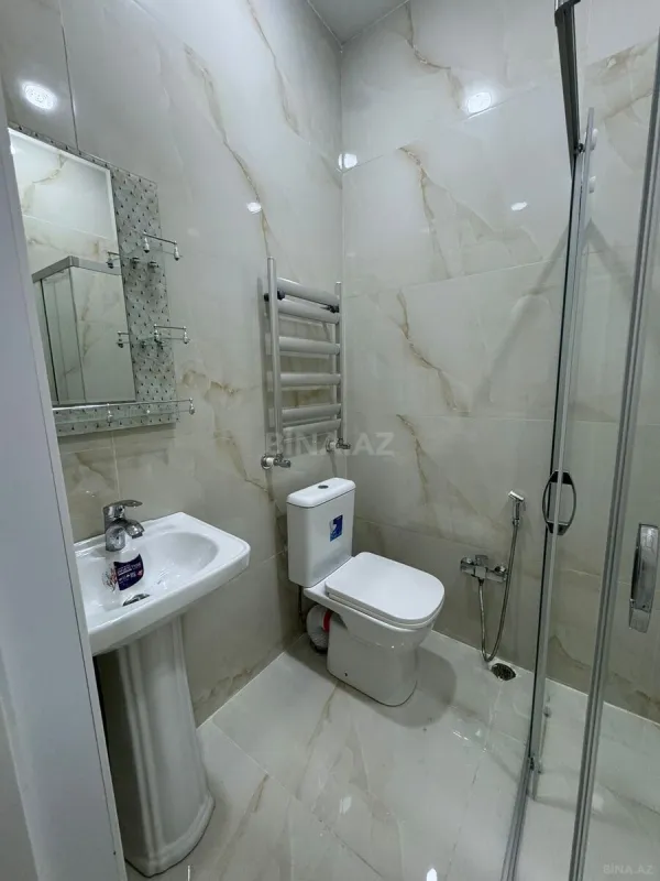 Kirayə verilir 2 otaqlı mənzil 65 m²