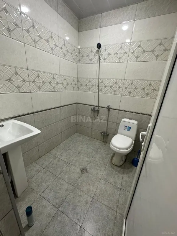 Kirayə verilir 2 otaqlı mənzil 68 m²
