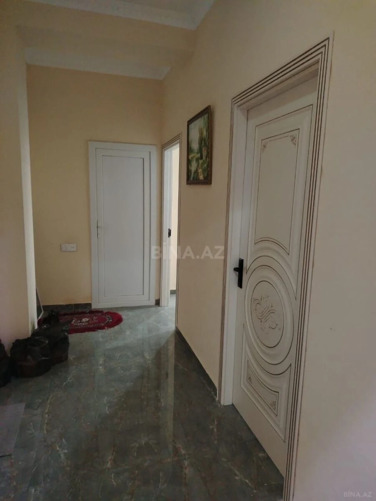 Kirayə verilir 2 otaqlı mənzil 68 m²