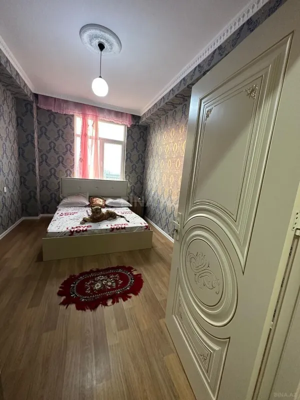 Kirayə verilir 2 otaqlı mənzil 68 m²
