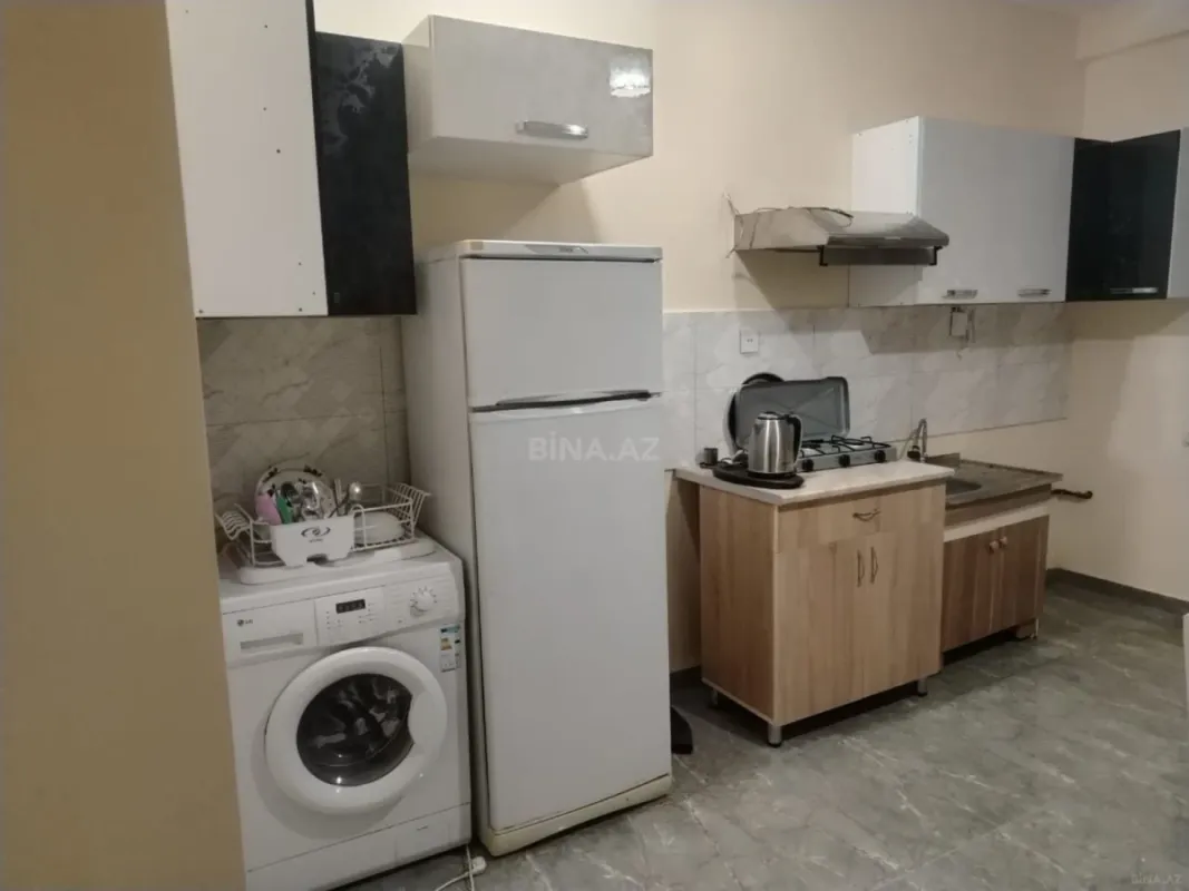 Kirayə verilir 2 otaqlı mənzil 68 m²