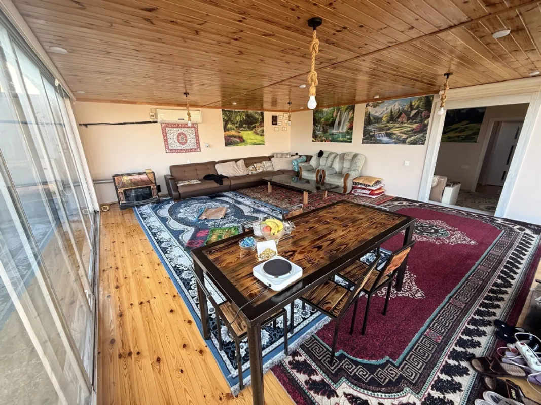 Satılır 3 otaqlı həyət evi 140 m²