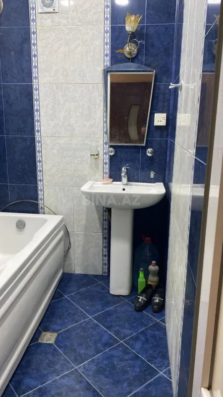 Kirayə verilir 2 otaqlı mənzil 55 m²