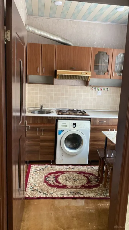 Kirayə verilir 2 otaqlı mənzil 55 m²