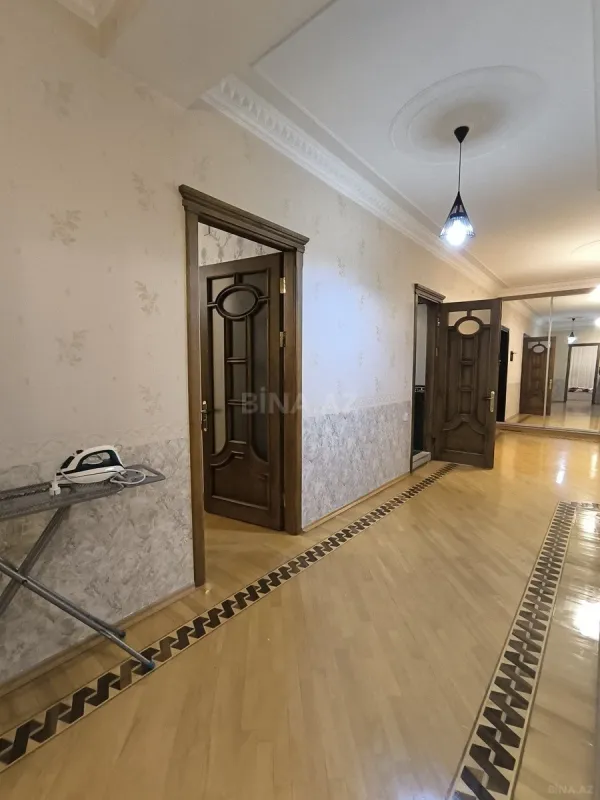Kirayə verilir 4 otaqlı mənzil 210 m²