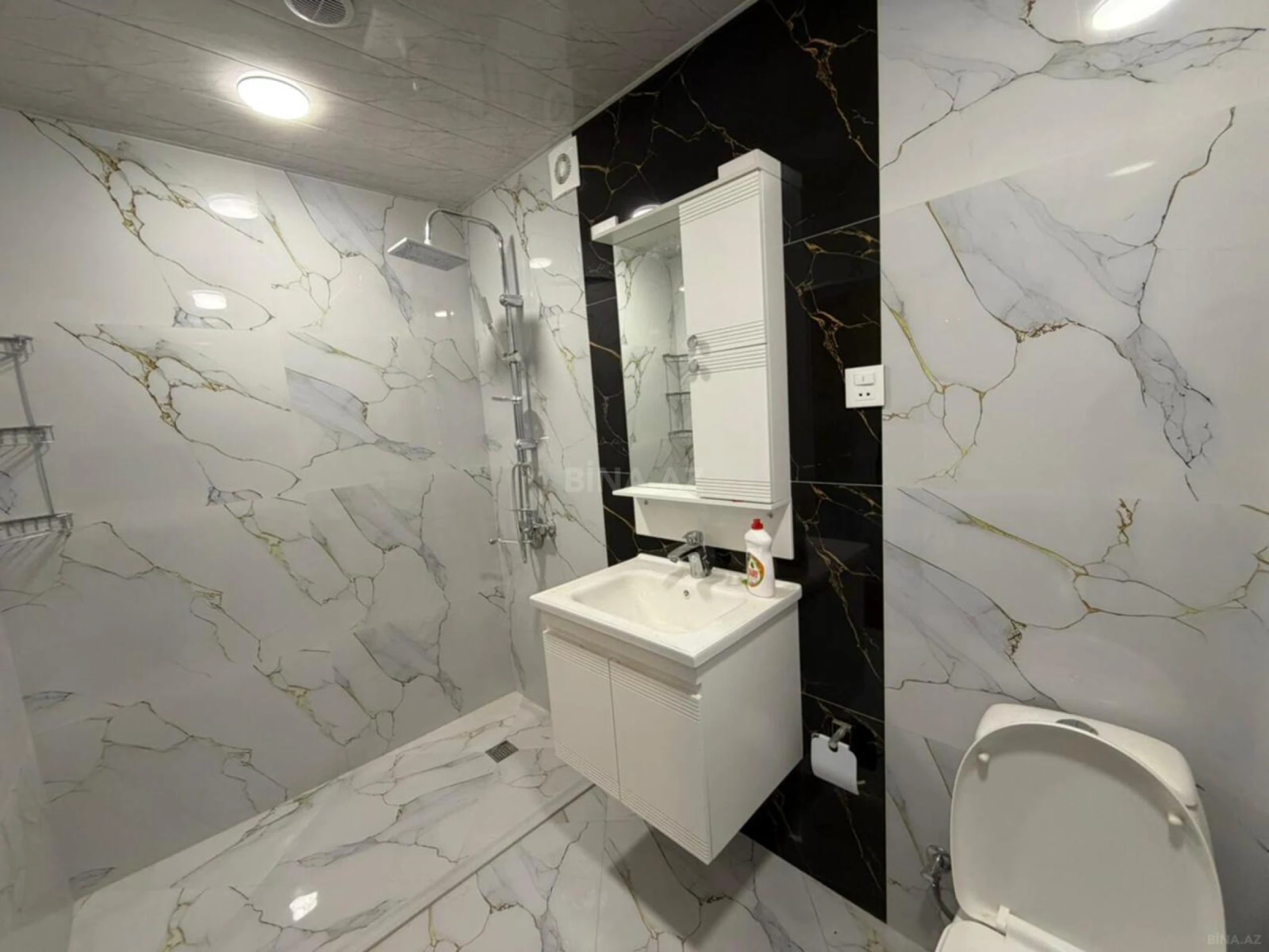 Kirayə verilir 3 otaqlı mənzil 80 m²