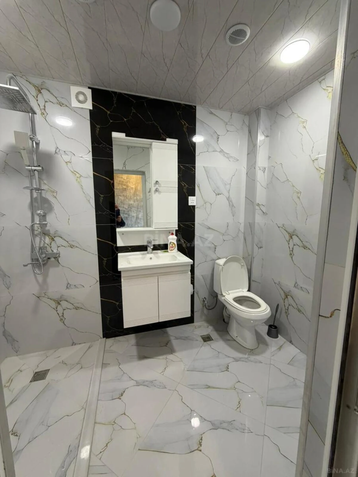 Kirayə verilir 3 otaqlı mənzil 80 m²
