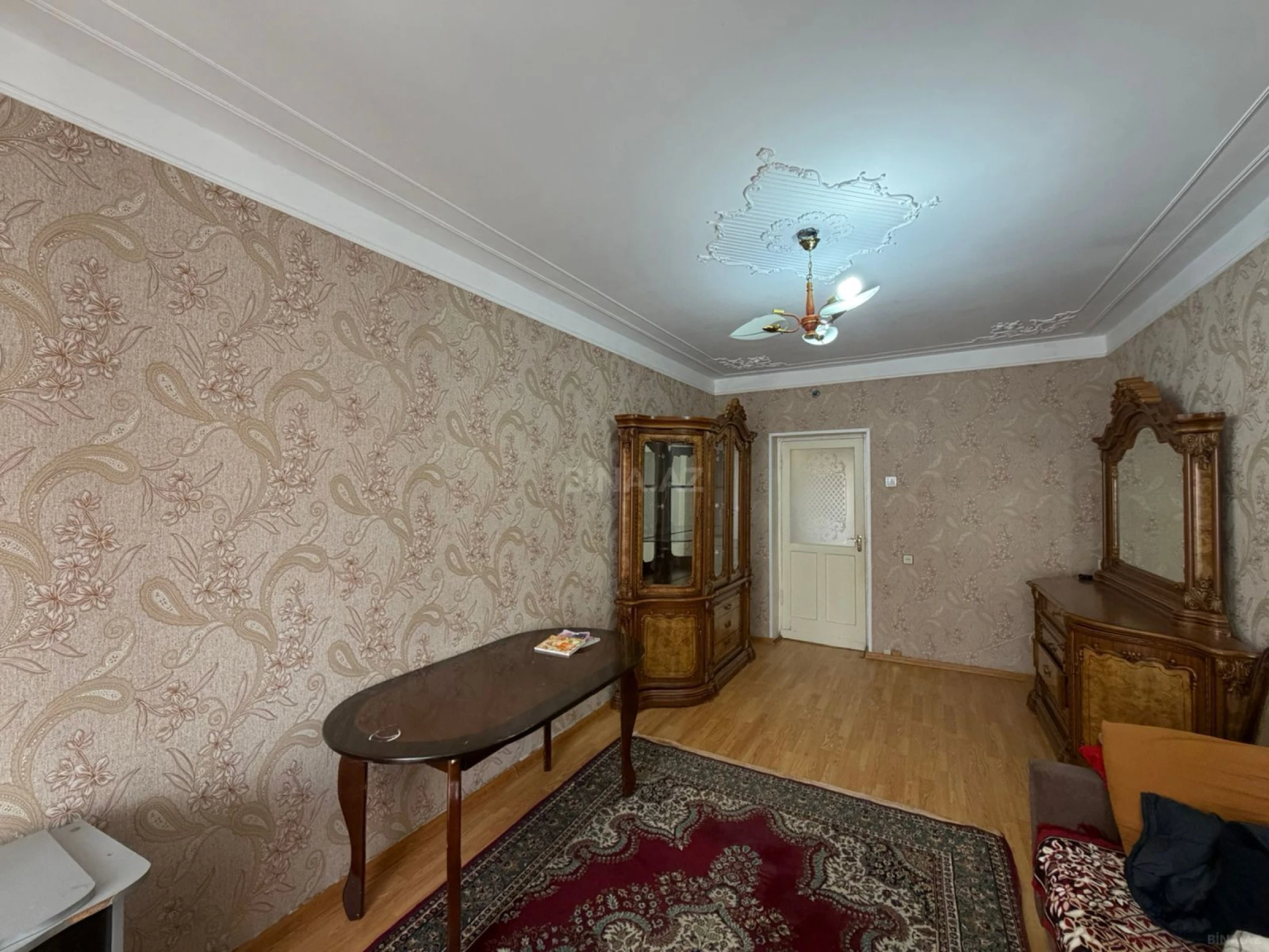 Satılır 2 otaqlı mənzil 65 m²