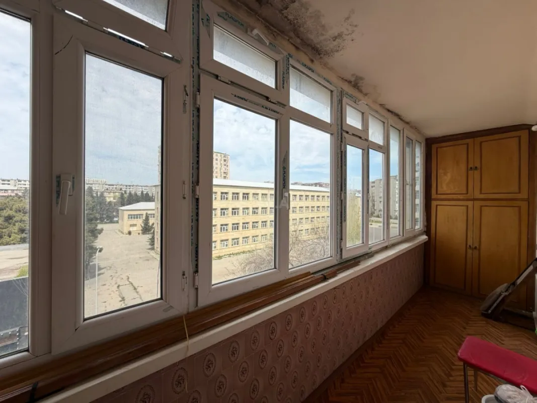 Satılır 2 otaqlı mənzil 65 m²