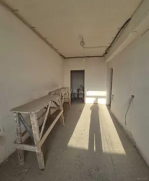 Satılır 4 otaqlı mənzil 107 m²