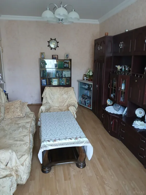 Satılır 1 otaqlı mənzil 45 m²