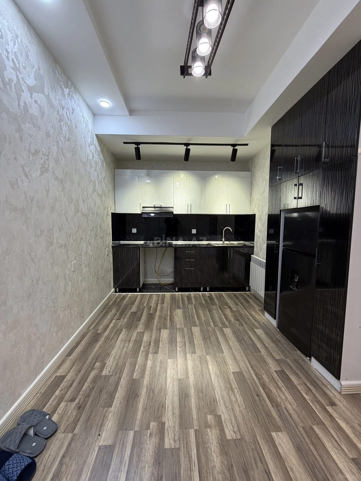 Satılır 3 otaqlı mənzil 74 m²
