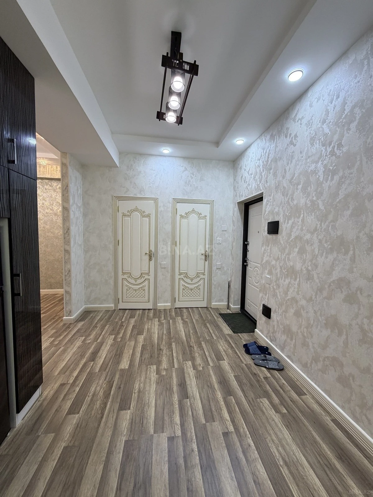 Satılır 3 otaqlı mənzil 74 m²