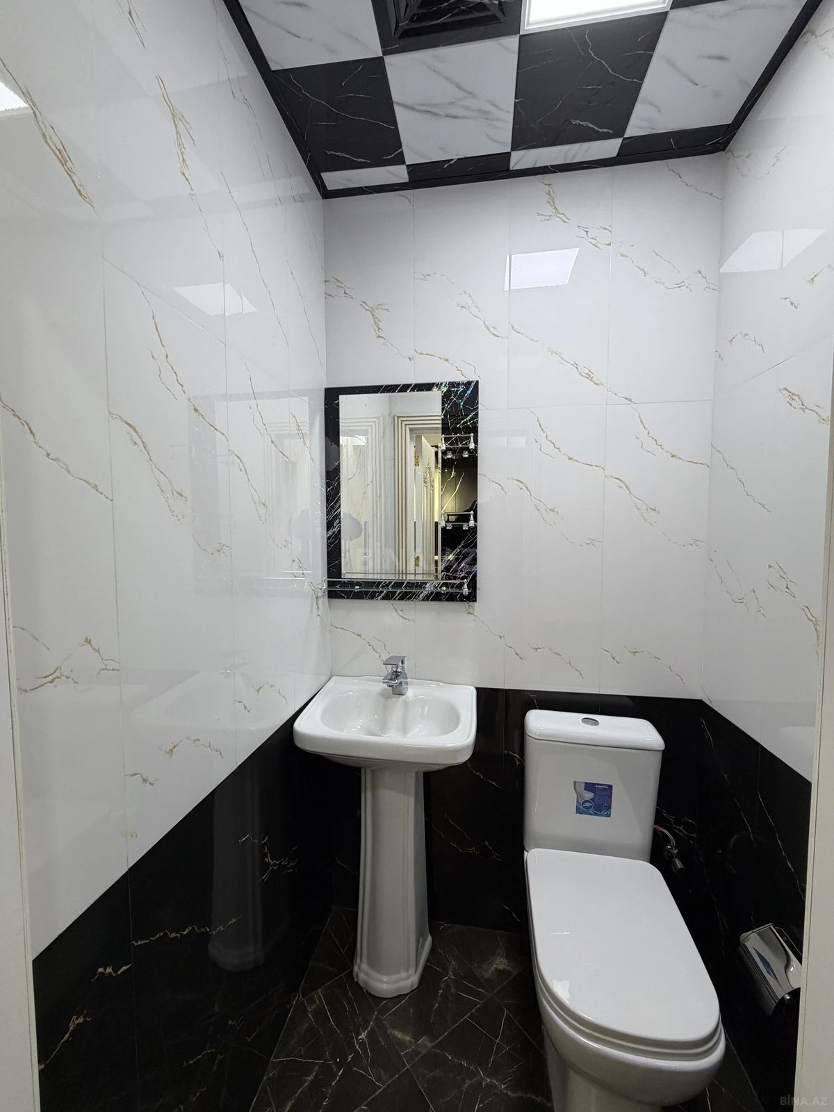 Satılır 3 otaqlı mənzil 74 m²