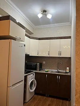 Kirayə verilir 2 otaqlı mənzil 50 m²