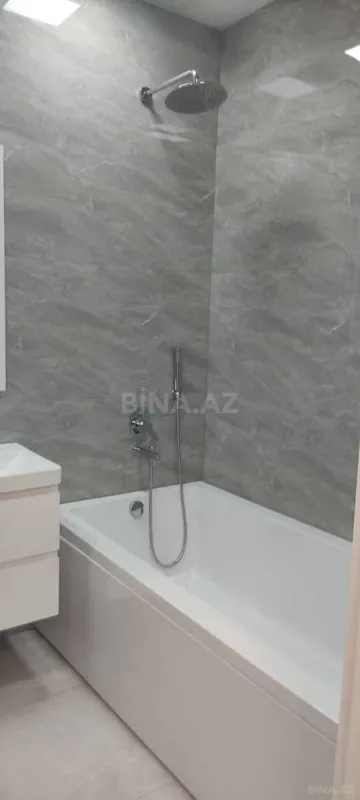 Kirayə verilir 2 otaqlı mənzil 84 m²
