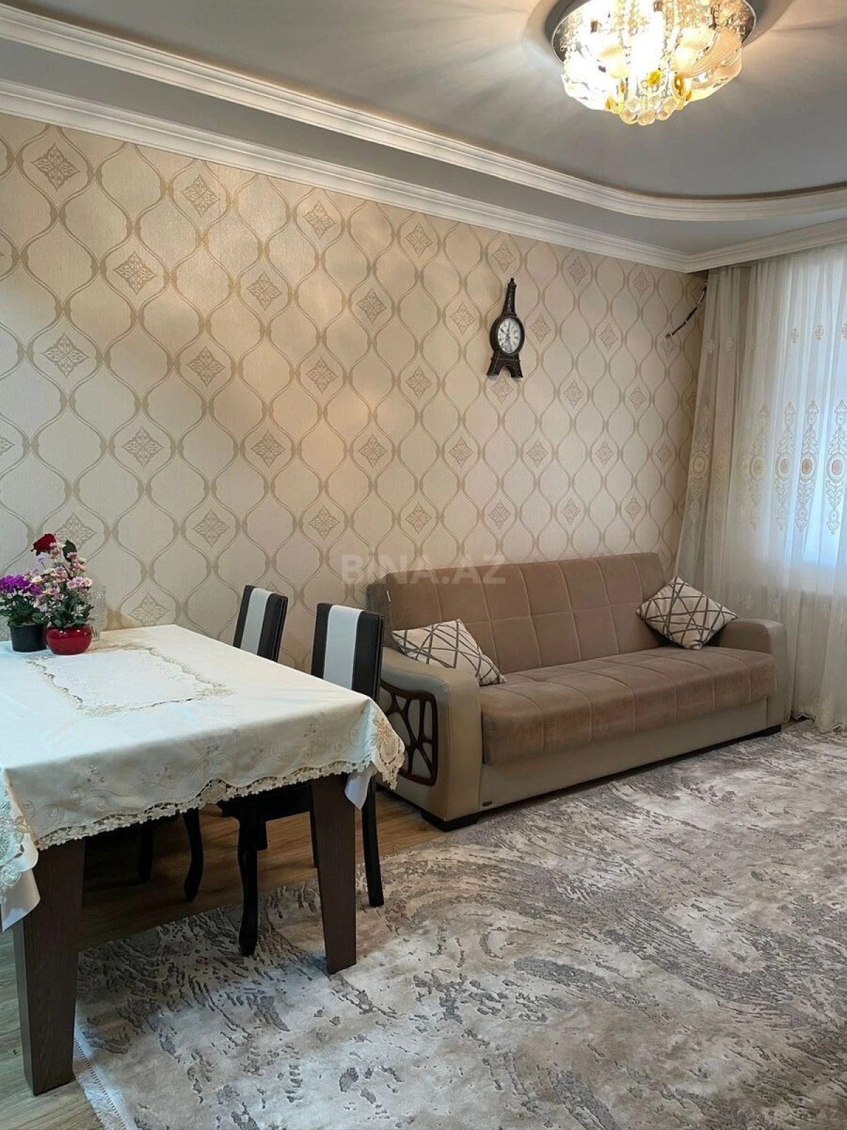 Kirayə verilir 2 otaqlı mənzil 58 m²