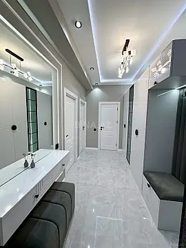 Satılır 2 otaqlı mənzil 55 m²