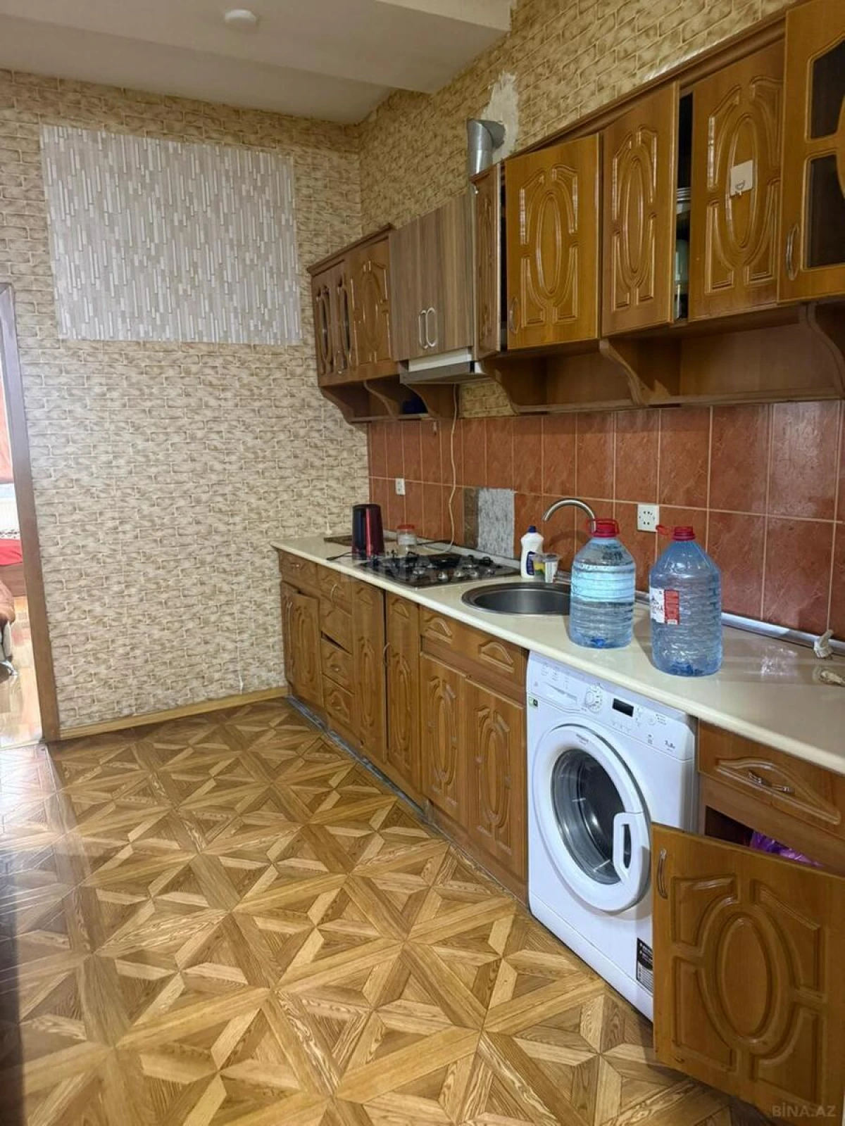 Kirayə verilir 2 otaqlı mənzil 65 m²
