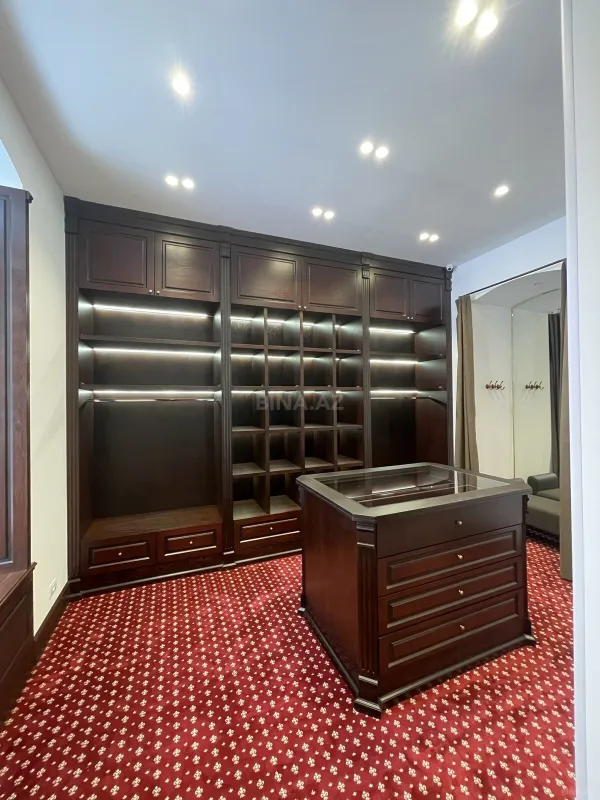 Satılır obyekt 100 m²