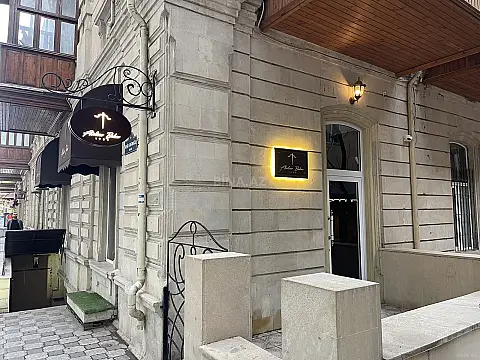 Satılır obyekt 100 m² — Bakı, Sahil qəs. 100.00 m²