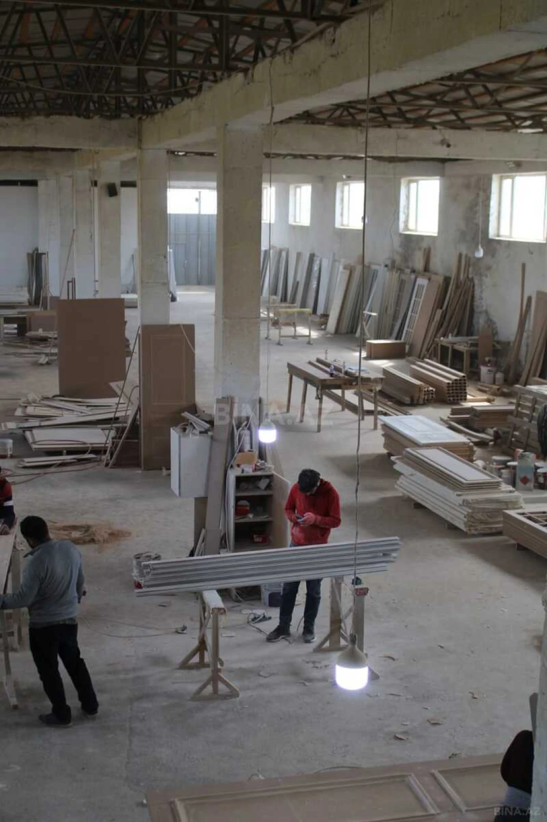 Satılır obyekt 1365 m²