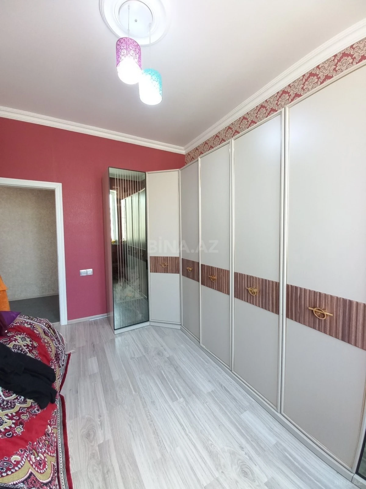 Satılır 4 otaqlı həyət evi 120 m²