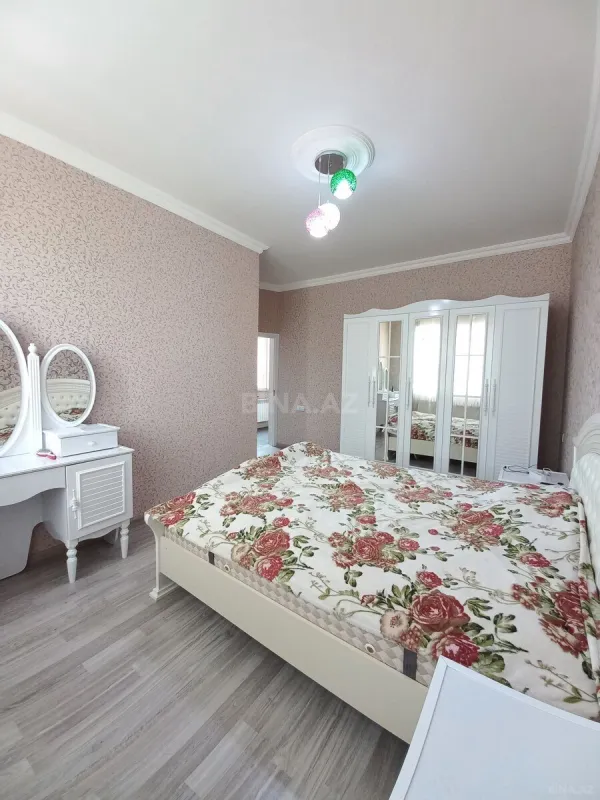 Satılır 4 otaqlı həyət evi 120 m²