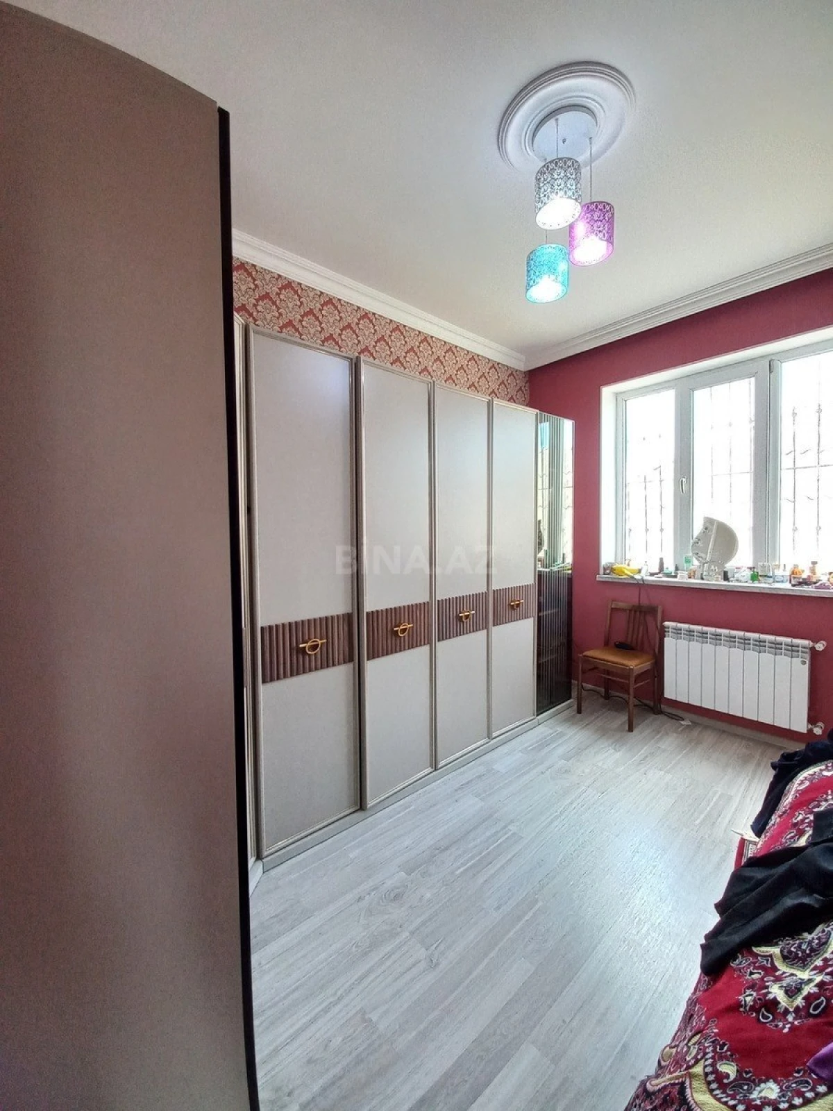 Satılır 4 otaqlı həyət evi 120 m²