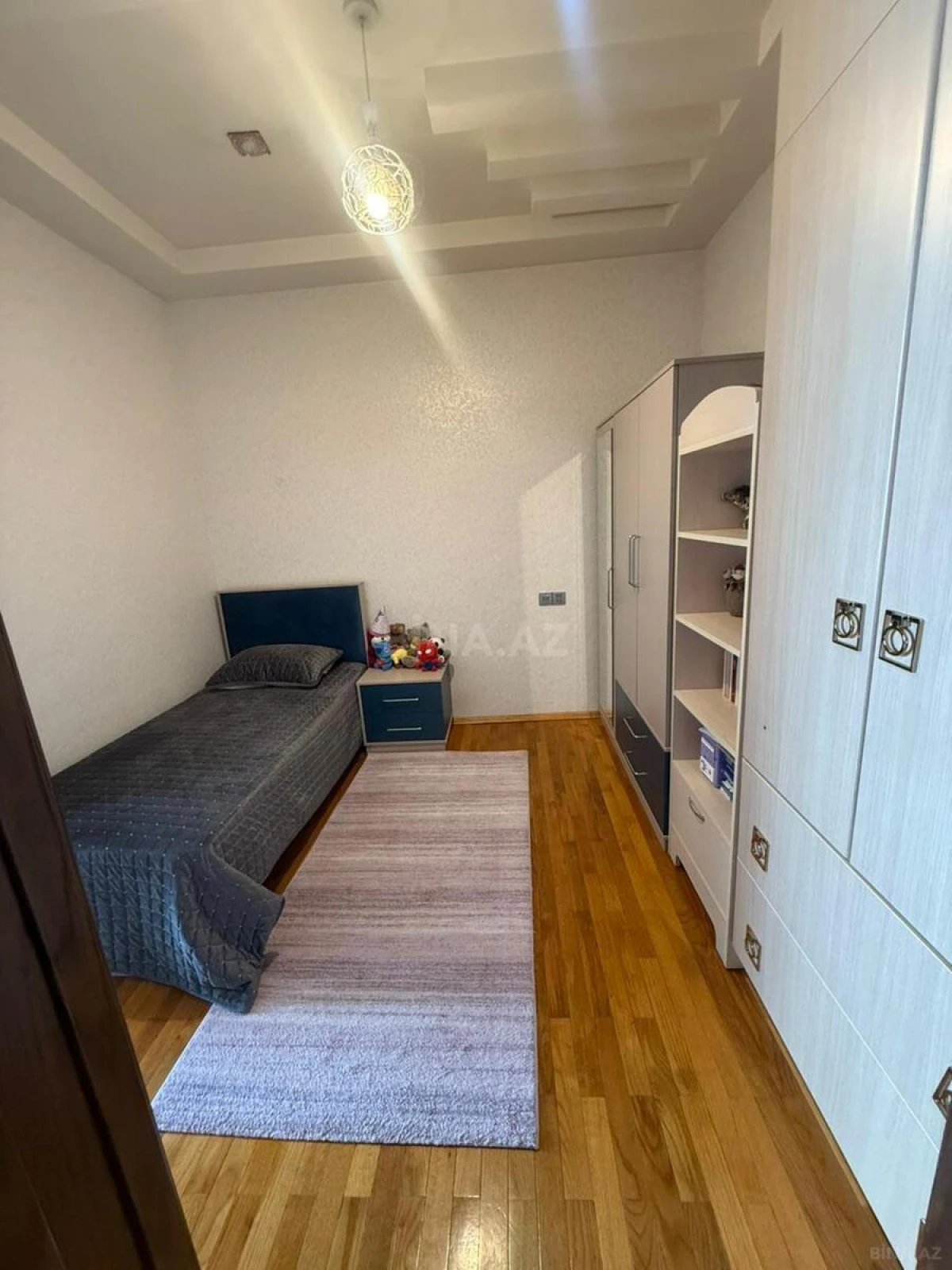 Satılır 3 otaqlı mənzil 110 m²