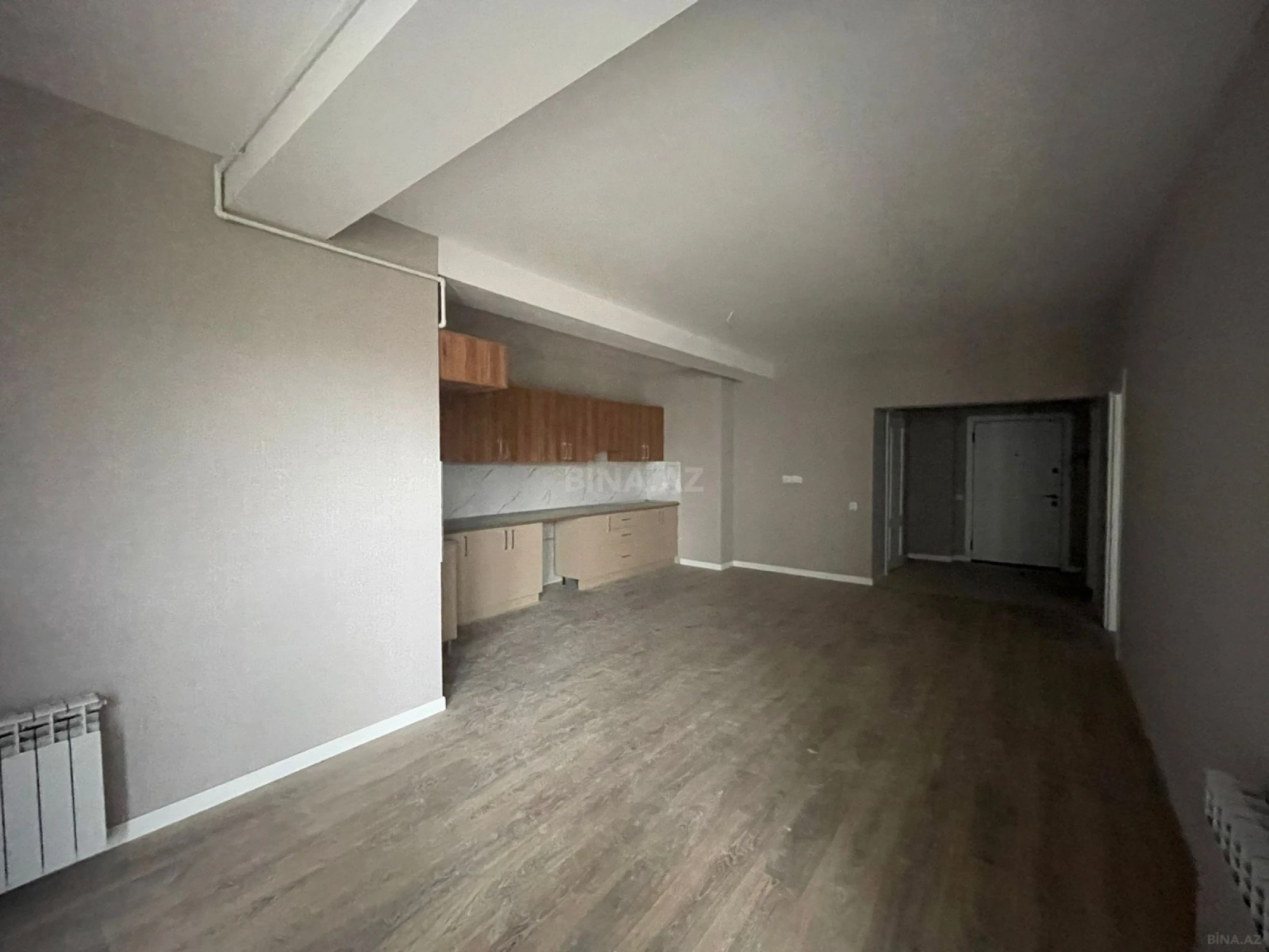 Satılır 2 otaqlı mənzil 82 m²